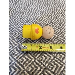 Fisher Price #136 Yellow Baby Discovery Cottage 1984 Jumbo LIttle People 3.5"